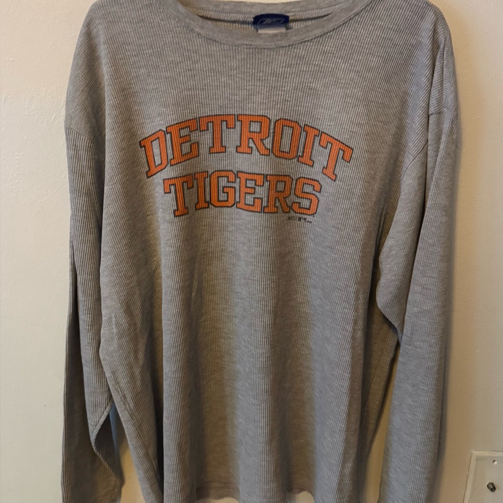 Reebok Gray Long Sleeve Tee with Orange Print